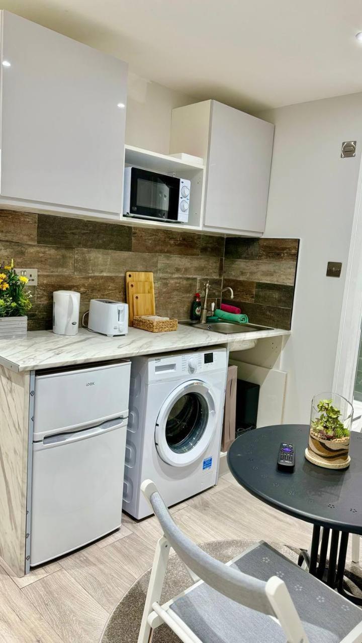 Guest&Rest Elite 2 Apartment London Ngoại thất bức ảnh